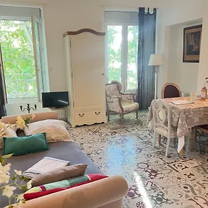  Apartment Les Coulisses De L'horloge - Wifi - 50 M Palais Des Papes Frankreich